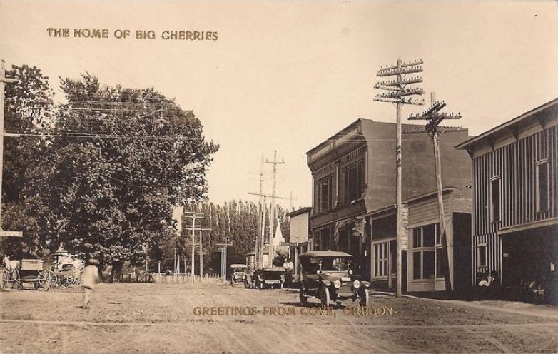 Cove, Oregon circa 1912