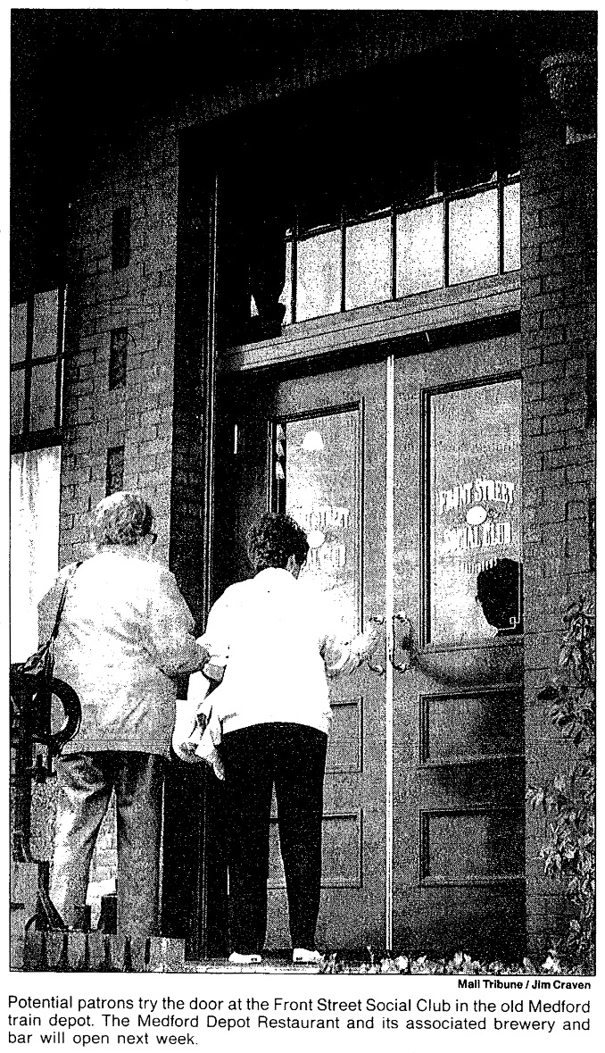 Medford depot, March 27, 1998 Medford Mail Tribune