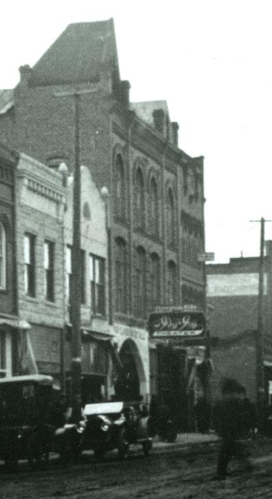 Isis Theater, winter 1910-1911