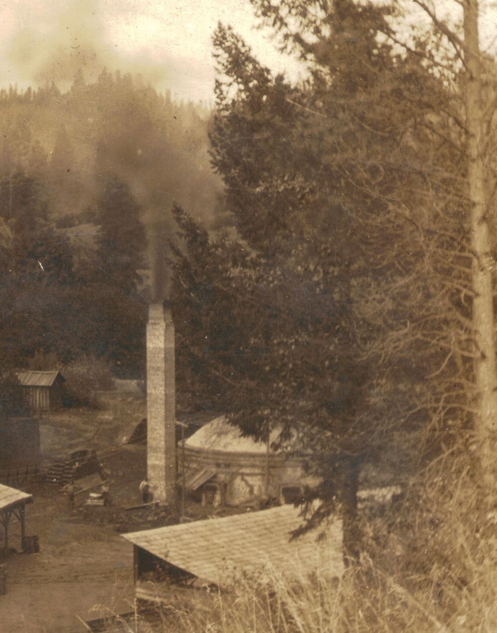 The tile kiln under fire at Jacksonville Brick & Tile Co., circa 1910.