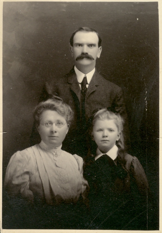 The Osborne family, circa 1905