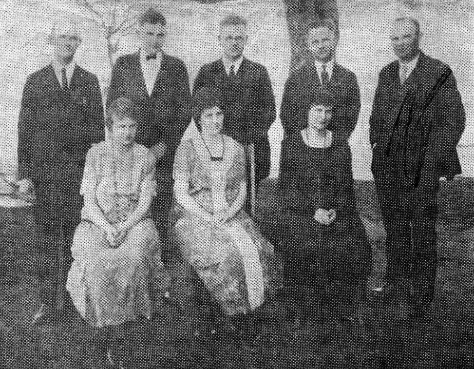 Pierce family 1925, August 19, 1973 Medford Mail Tribune