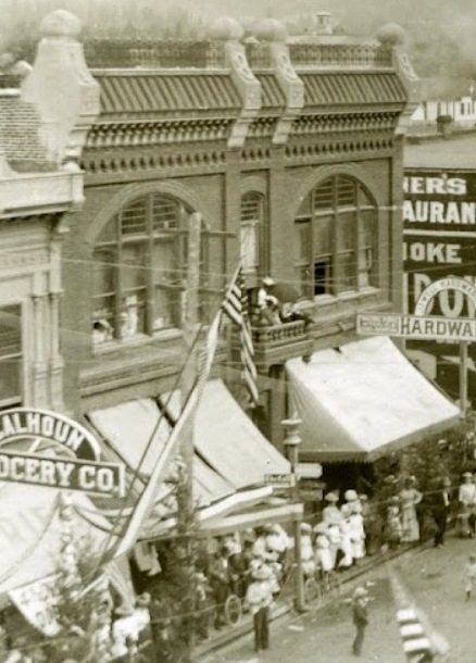 A possible Bennet design in Grants Pass, circa 1905.